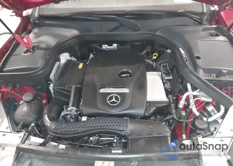 2018 Mercedes-Benz Glc 300 4Matic z USA, uszkodzony, nr VIN WDC0G4KB0JV092033